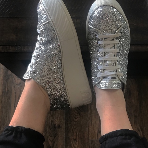 Meet your Posher, Holly - Picture 8 of 8